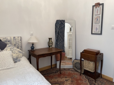 Carefully restored 2 bedroom medieval house