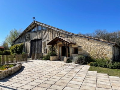 Substantial restored farmhouse with converted barn and 24ha