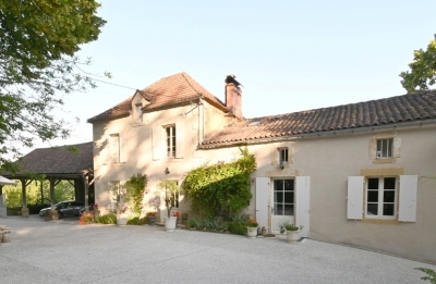 Attractive restored manoir with guest cottage, heated swimming pool and 2.5ha