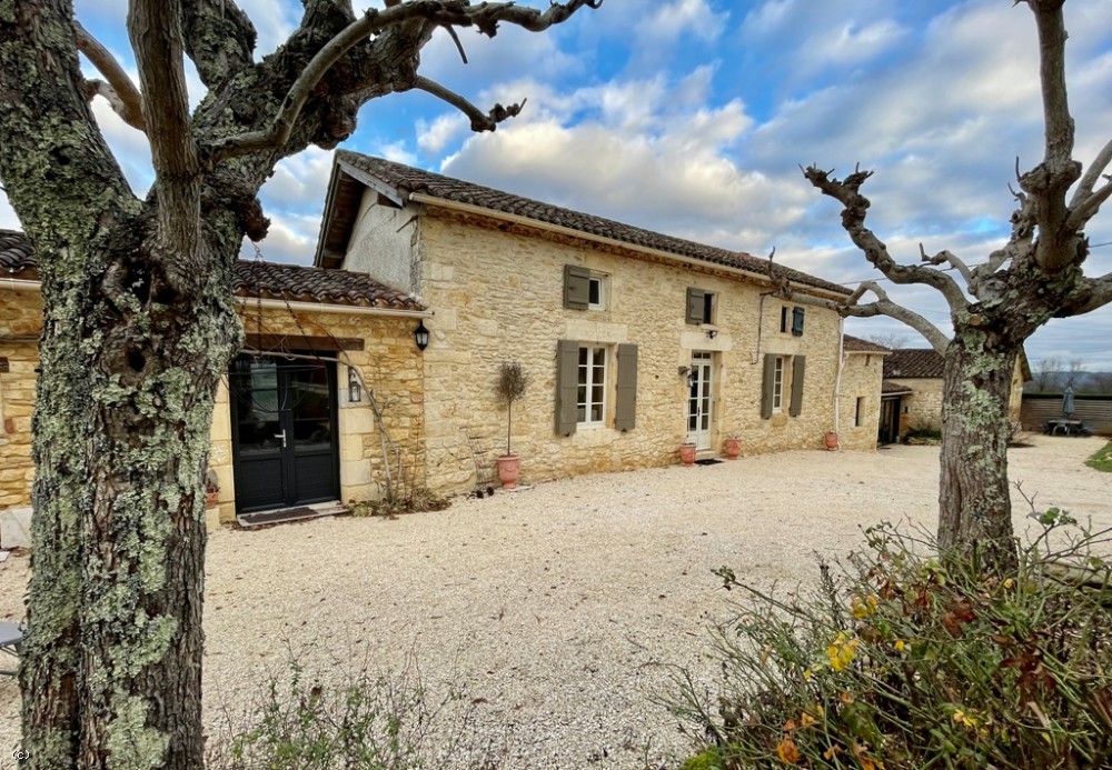 Carefully restored farmhouse with 2 gites, 2 swimming pools and 7.8ha