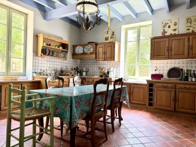 Attractive maison de maître with gite, swimming pool, tennis court and 16.5ha