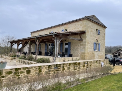 Restored farmhouse with 2 gites, extensive equestrian facilities, swimming pool and 23ha