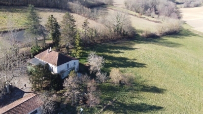 Privately located farmhouse with outbuildings, equestrian facilities and 4ha