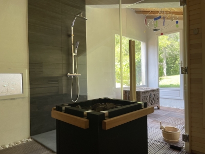 Exceptionnel moulin à eau du XVIIe siècle avec une piscine chauffée et un jardin