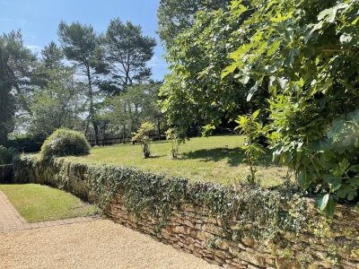 Restored 19th century farmhouse with superb views