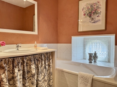Exceptional 15th century manoir with 2 gites, heated swimming pool and 4.5ha