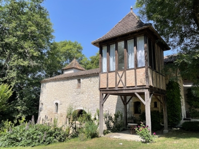 Exceptionnel moulin à eau du XVIIe siècle avec une piscine chauffée et un jardin