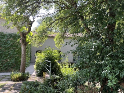 Exceptionnel moulin à eau du XVIIe siècle avec une piscine chauffée et un jardin