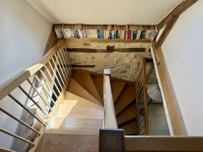 Superbly restored périgourdine farmhouse with swimming pool and garden
