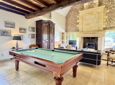 Exceptional 15th century manoir with 2 gites, heated swimming pool and 4.5ha