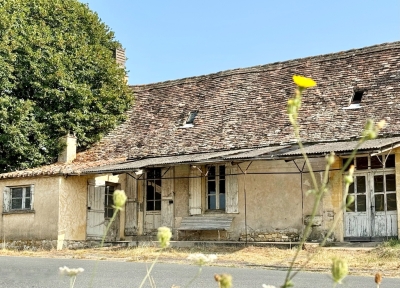 Attractive village house requiring complete renovation