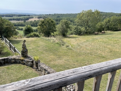 Privately located corps de ferme with gite, swimming pool and large garden