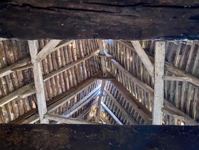Superb 18th century périgourdine mill for restoration with 2.7ha