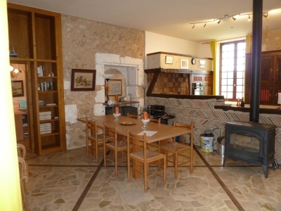 Exceptional 100ha Estate with Equestrian facilities, Tennis court, Swimming Pool and Gîtes