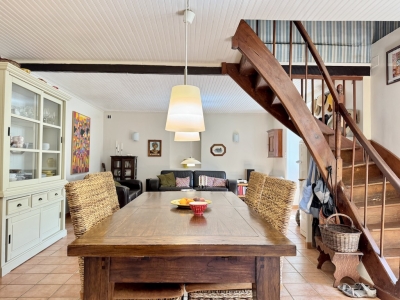 Attractive périgourdine cottage with guest studio, courtyard and garden