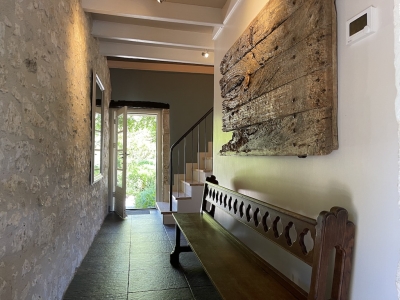 Exceptional maison de maître with 2 gites, 2 swimming pools and 5ha