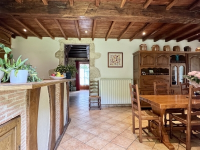 Attractive 19th century farmhouse with garage and garden