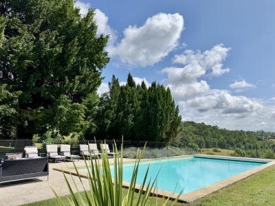 Exceptional 15th century manoir with 2 gites, heated swimming pool and 4.5ha